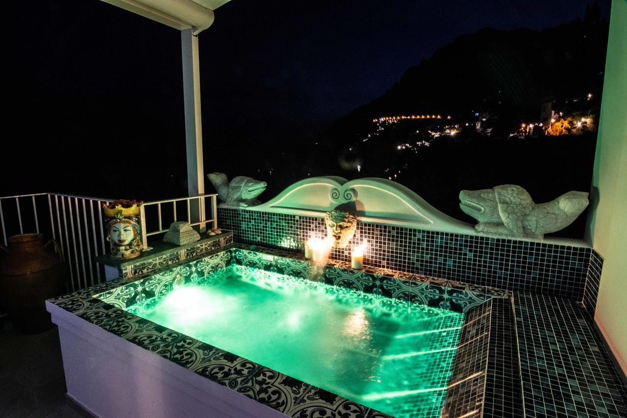 Villa Pietra Santa Positano Eksteriør billede